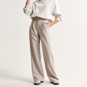 Abercrombie Sloan Tailored Wide Leg pants: Light Taupe
